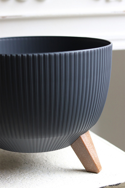 Roma Eco Jumper, osłonka doniczka na nóżkach, antracyt