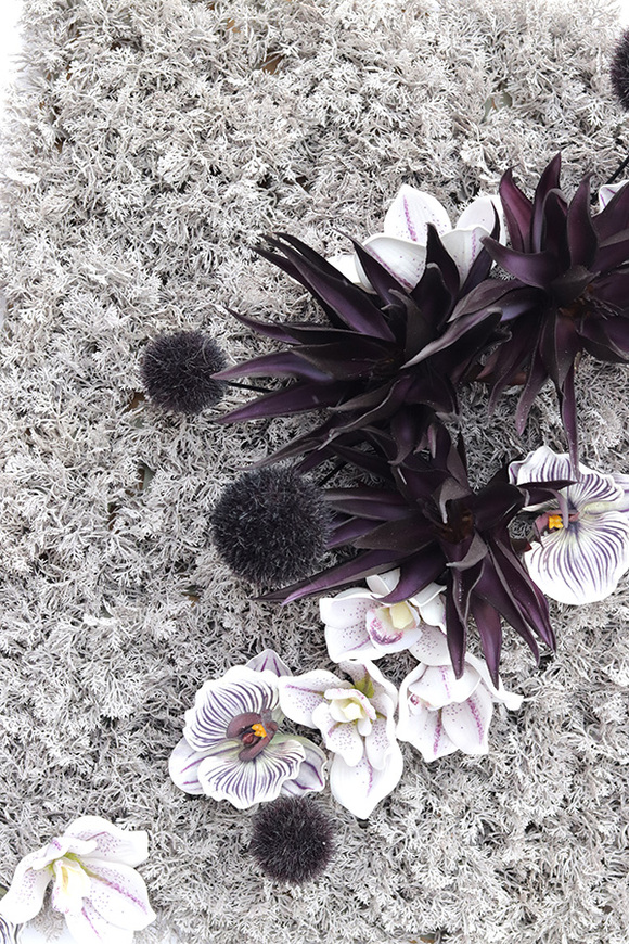 Black Dekor Hotels, czarna jednostronna rama kwiatowa