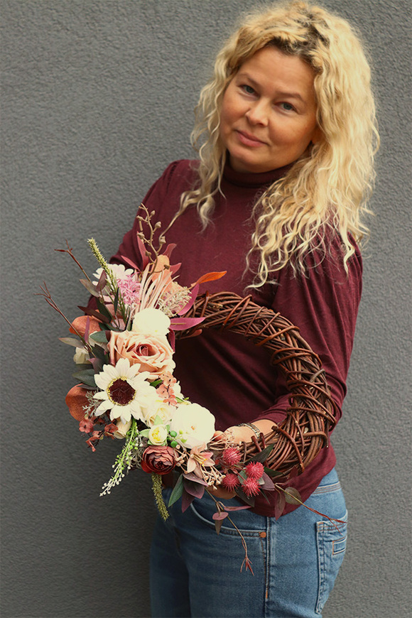 Otono, asymetryczny jesienny wianek