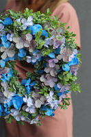 Kelita Blue, wianek dekoracyjny z hortensjami