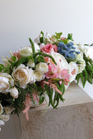 Preludium Laos, kompozycja w ceramicznej łódce