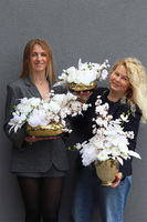 Lorient Gold Big, kompozycja kwiatowa w złotej misie