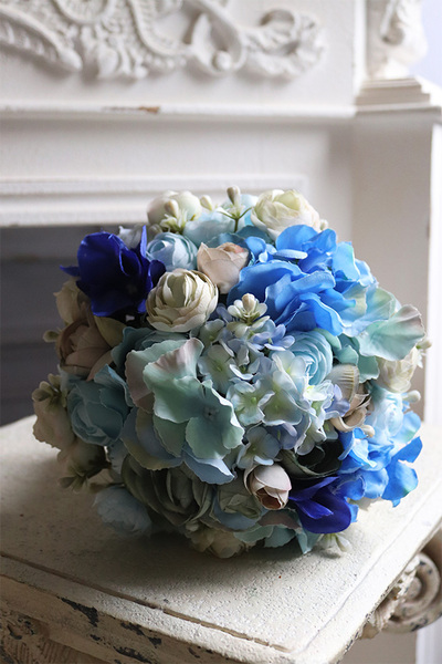 Blue Flowers, flowerbox z aksamitką, wys.22cm