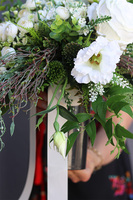 Reginna Biel, bukiet nagrobny z kallami, wys.57cm