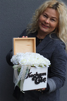 Białe Kocham Cię, walentynkowy drewniany flowerbox