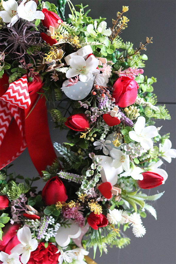 Romantic Tulips, walentynkowy wianek z tulipanami