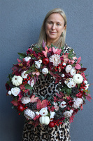 Merlot, jesienny wianek z dyniami