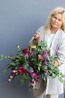 Angelo Garden Purple&Gold 3, kompozycja kwiatowa z lampionem