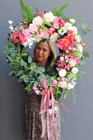 Pink Hefrana, duży wieniec nagrobny