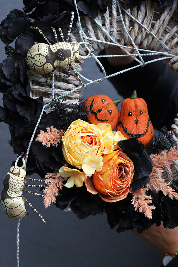 Halloween C, efektowny wianek na drzwi, śr.42cm 