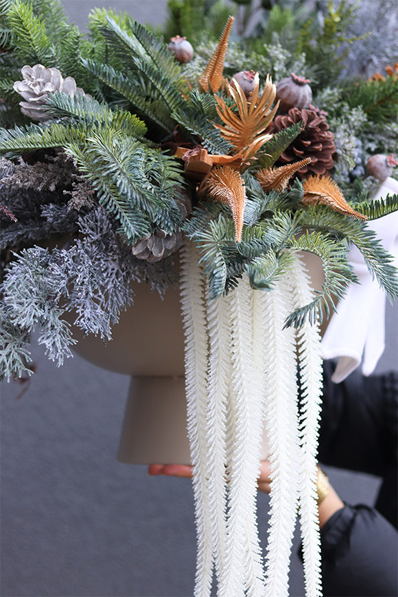 Omnia, zimowa kompozycja w osłonce