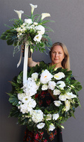 Reginna Biel, bukiet nagrobny z kallami, wys.57cm 