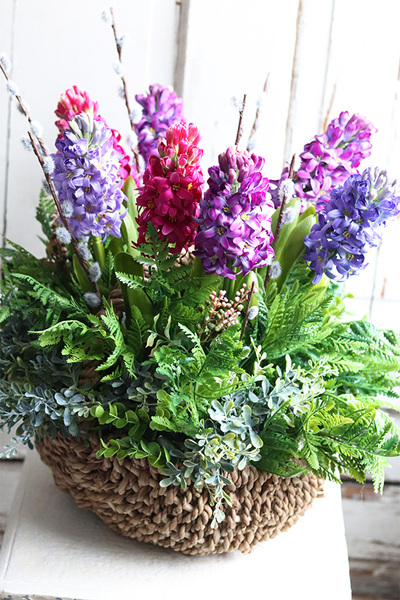 bogaty kosz z hiacyntami, Teressa Big 2, wys.48cm