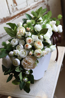 Białe Dwa Serca, flowerbox w kształcie serc, wys.31cm 