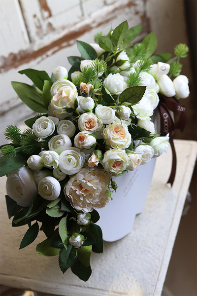 Białe Dwa Serca, flowerbox w kształcie serc, wys.31cm 