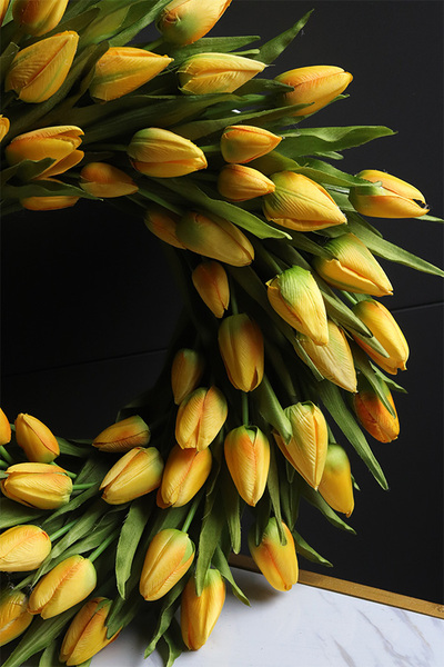 wianek z tulipanów, Witaj Wiosno Yellow