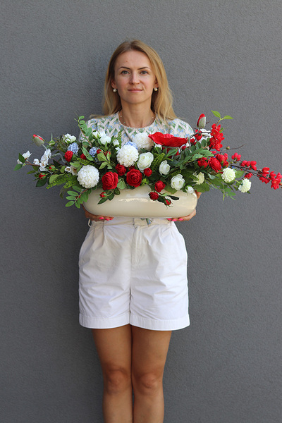 Polonijna, kompozycja kwiatowa w donicy, wym.80x30x35cm