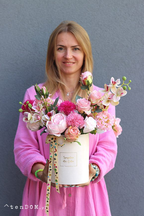 Gemmini Opera, flowerbox kwiatowy