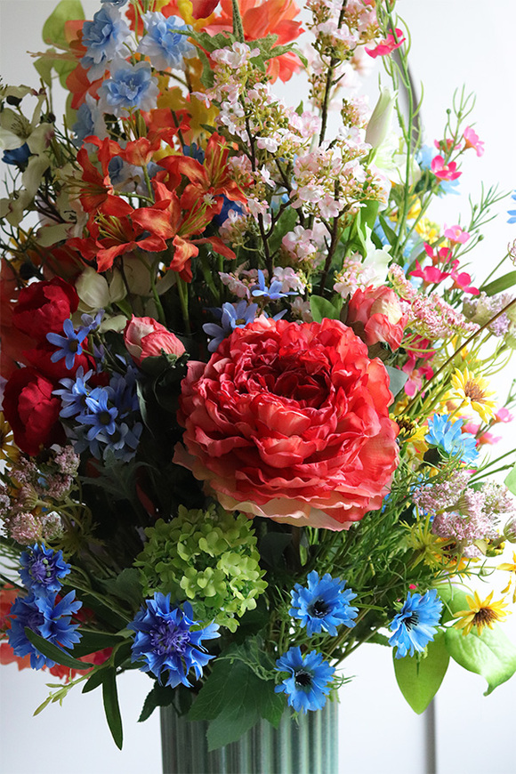 Morizon Green, dekoracyjny bukiet w wazonie