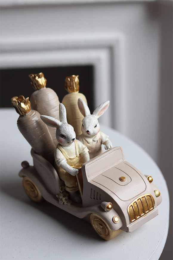 Bunny Cottage Beige, figurka wielkanocna zajączek