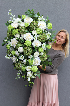 Lolonia, wysokiej jakości wiązanka nagrobna premium, dł.110cm