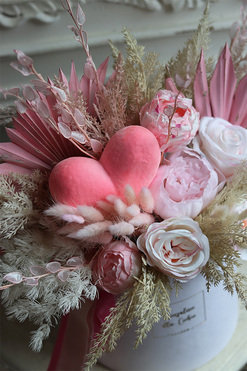 Love Day, walentynkowy flowerbox z suszem, wys.55cm