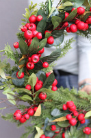 Czerwień w Domu, wianek ozdobny / stroik dekoracyjny, śr.48cm