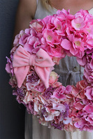 Różowa Kokarda Plushie, różowy wianek z hortensji