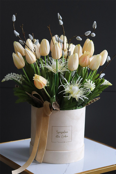 Creamy Tulips, wiosenny flowerbox, wys.46cm 