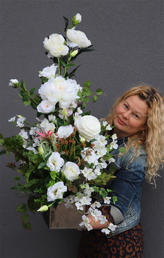 dekoracja kwiatowa z peonią, Murellina, wys.90cm