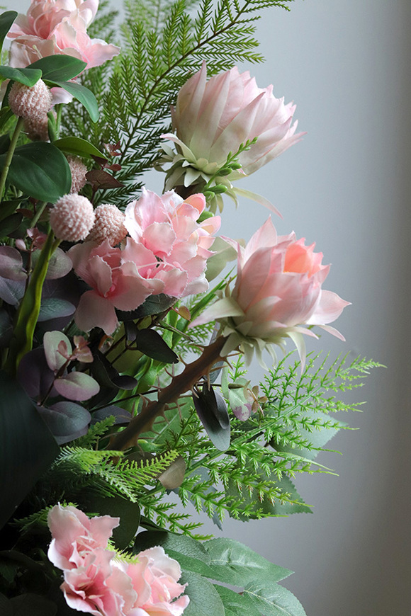 Nylona, bukiet nagrobny we wkładzie