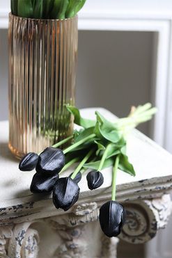 Black April, bukiet tulipanów gumowych Czerń, 7szt. dł.46cm  