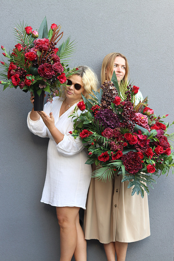 Gretlo Red, komplet dekoracji nagrobnych, kompozycja + bukiet 