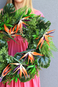 Strelizia Wreath, zielony wianek na drzwi z monsterą i strelicją, śr.52cm