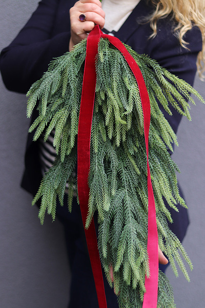 Cipris Door, iglasta zimowa zawieszka na drzwi