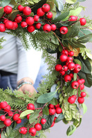 Czerwień w Domu, wianek ozdobny / stroik dekoracyjny, śr.48cm