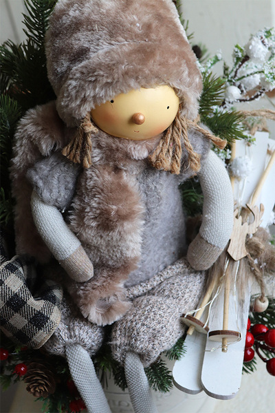 flowerbox zimowy z laleczką, Na Narty, wym. 48x37cm