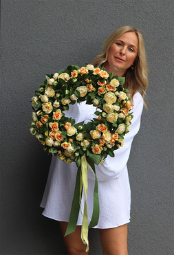 Yellow Rosalina, słoneczny wianek na drzwi, śr.43cm