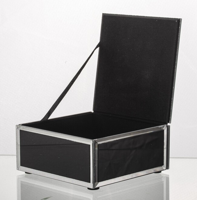 Feather Black A, szklane puzderko / szkatułka na drobiazgi, wym.6x12x12cm