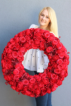 bardzo duży wianek, Czerwień Kwiatowa, śr.74cm