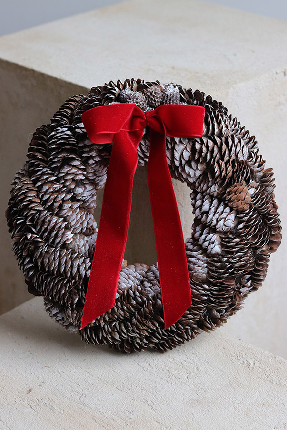 Szyszkowo Velveti, dekoracyjny wianek z szyszek