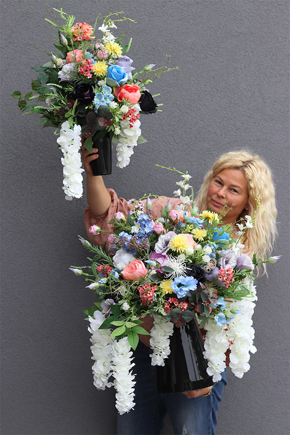 Leossa Rainbow, bukiet nagrobny we wkładzie