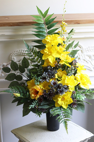 Słoneczna Pogoda, bukiet nagrobny we wkładzie