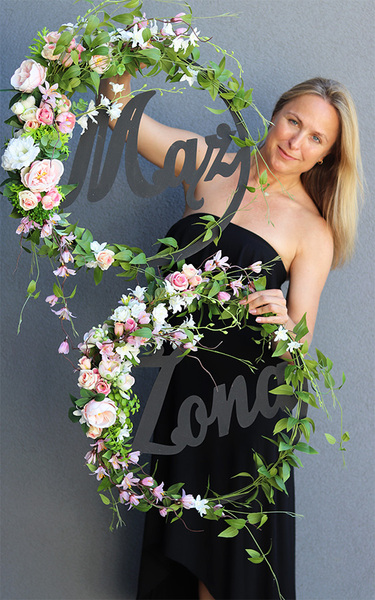 Berano, koło kwiatowe z napisem, Żona, śr.50cm 