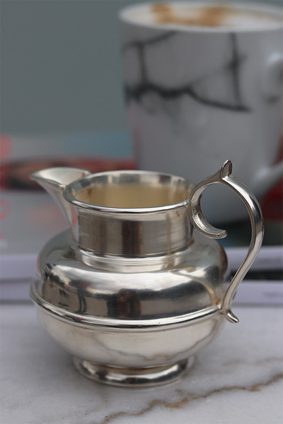 mlecznik posrebrzany Pablo