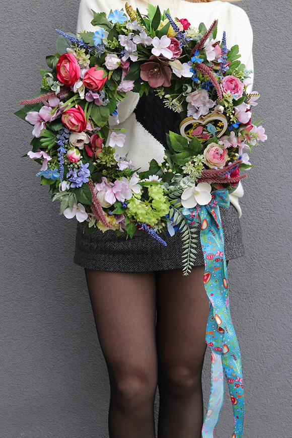 Rabatkowo, kolorowy wianek dekoracyjny