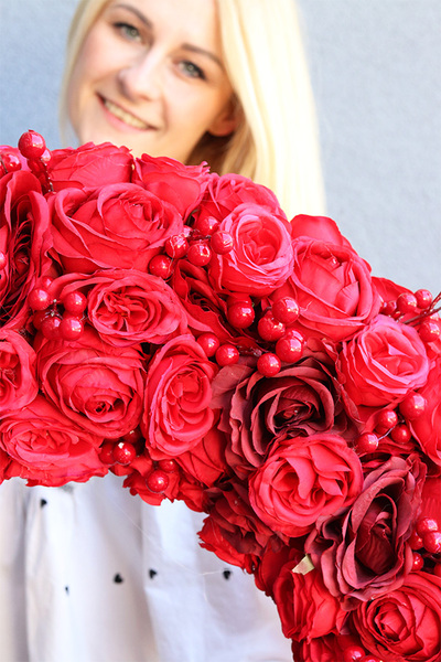 bardzo duży wianek, Czerwień Kwiatowa, śr.74cm