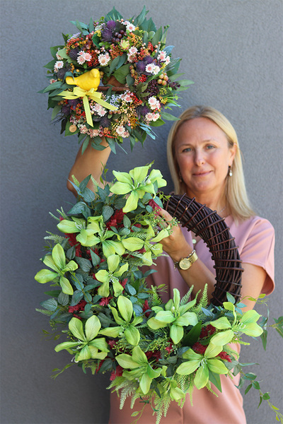 Żółty Ptak, wianek dekoracyjny z ptaszkiem