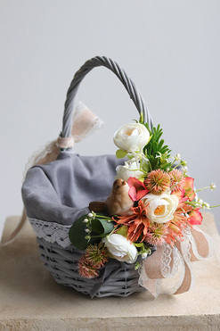 OD RĘKI Berta, dekorowany koszyczek wielkanocny, wys.27cm 