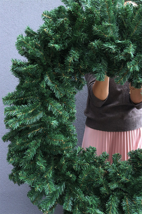 Iglasty Gigant, ogromny wianek